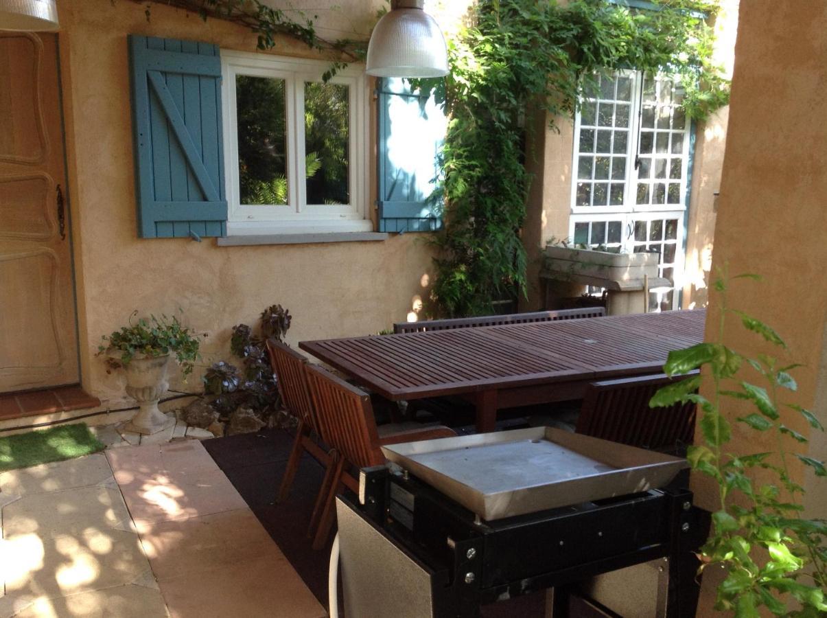 A L'Ombre Du Cedre Hyères Exterior foto